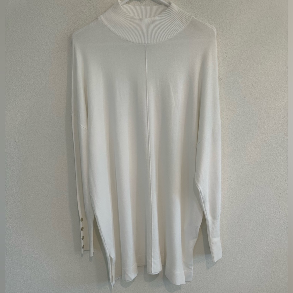 Anne Klein Cream Blouse with Button Detail